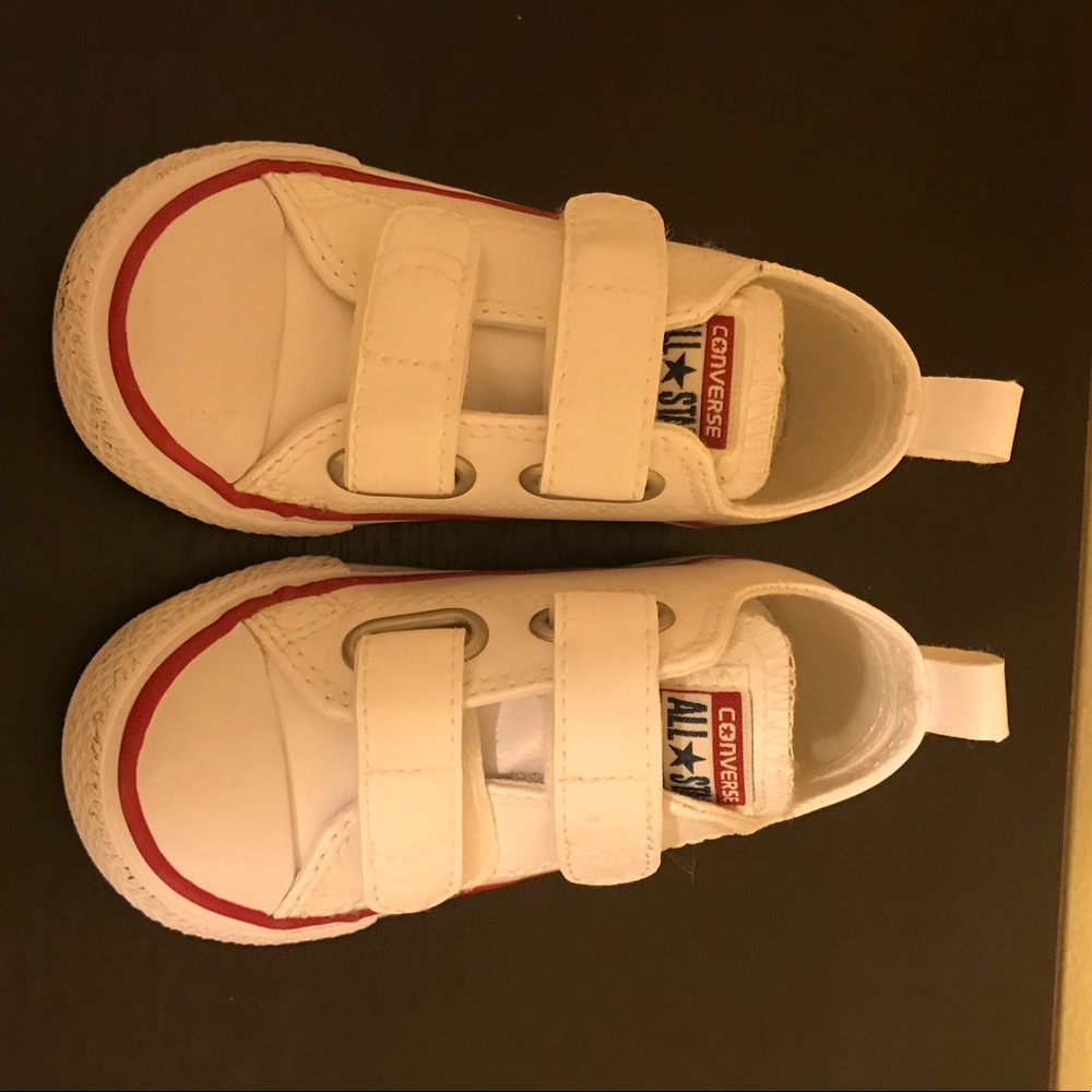 Brand New!White leather converse for toddler